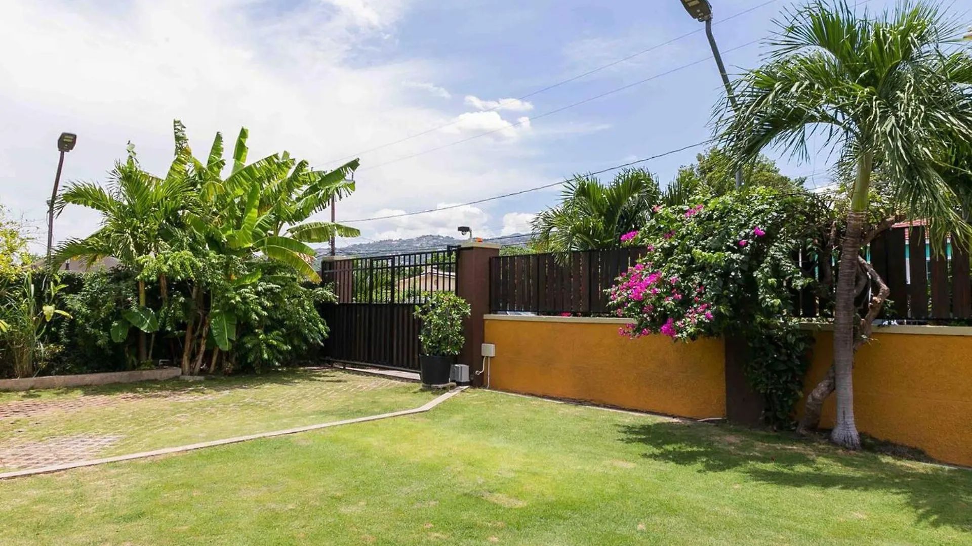Vakantiehuis Aquahaven Retreat In Kingston Villa