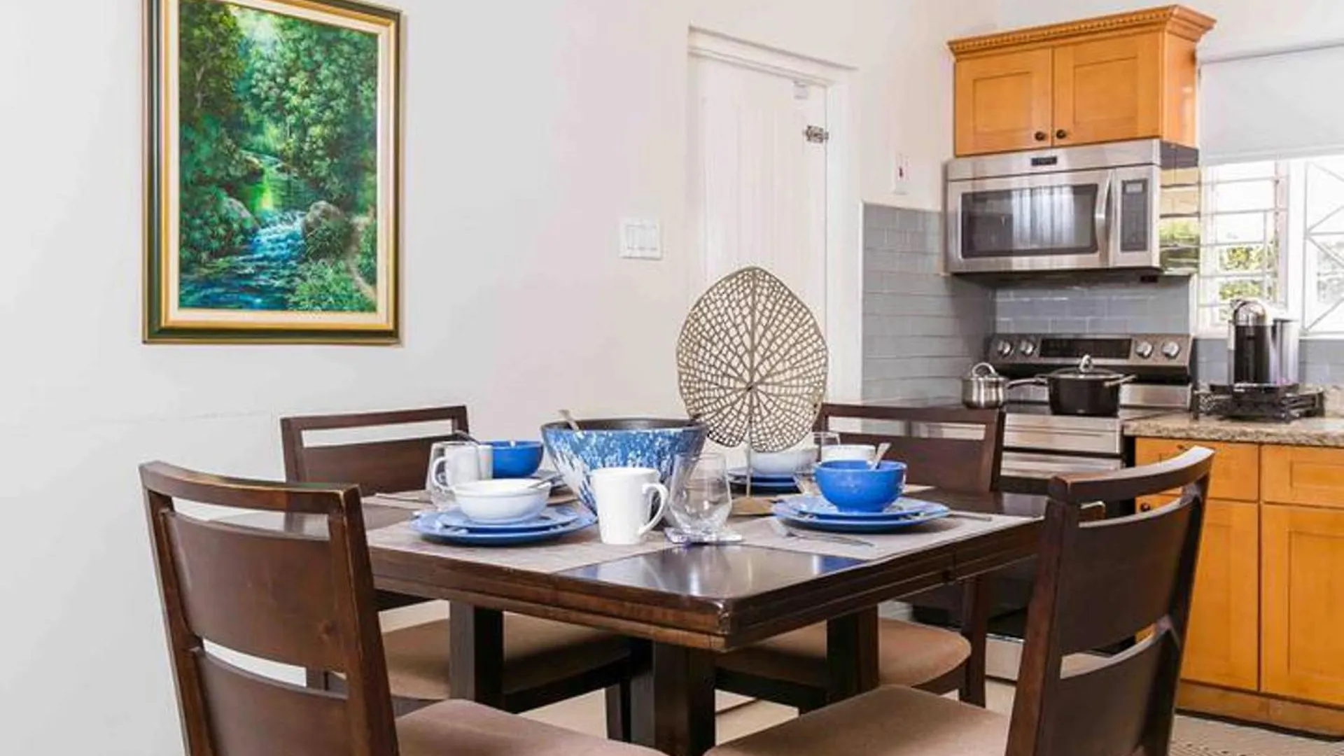 Aquahaven Retreat In Kingston Βίλα